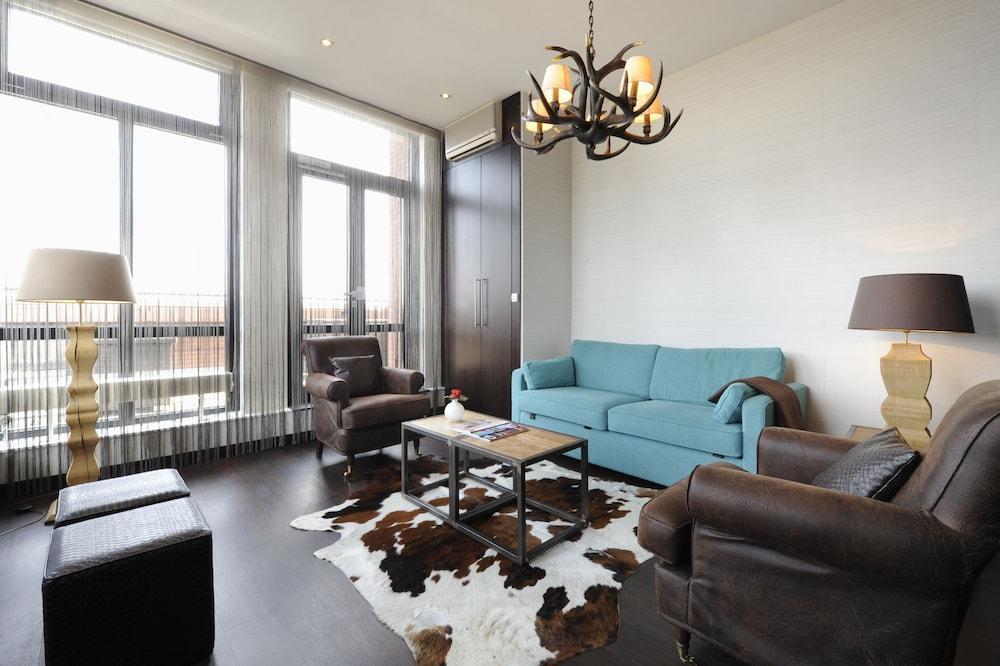 Hotel Der Valk Theaterhotel De Oranjerie 4*