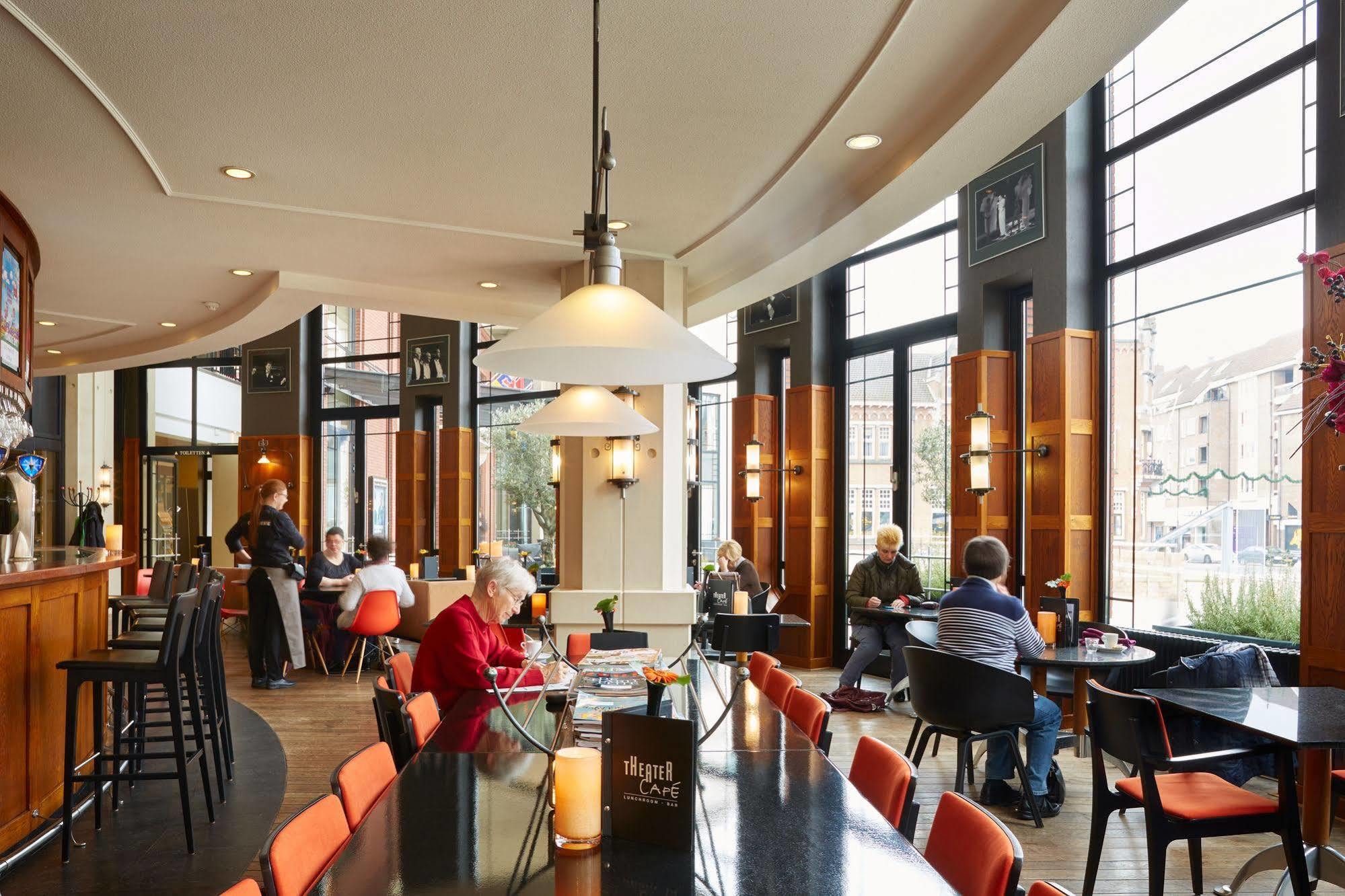 Hotel Der Valk Theaterhotel De Oranjerie